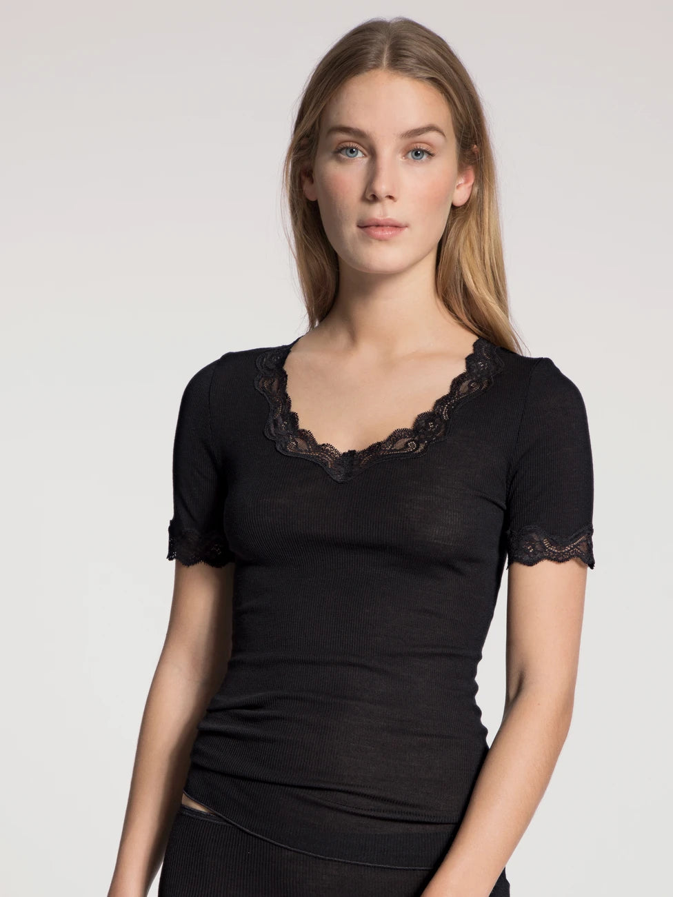 Calida Richesse Lace top korte mouw wol/zijde
