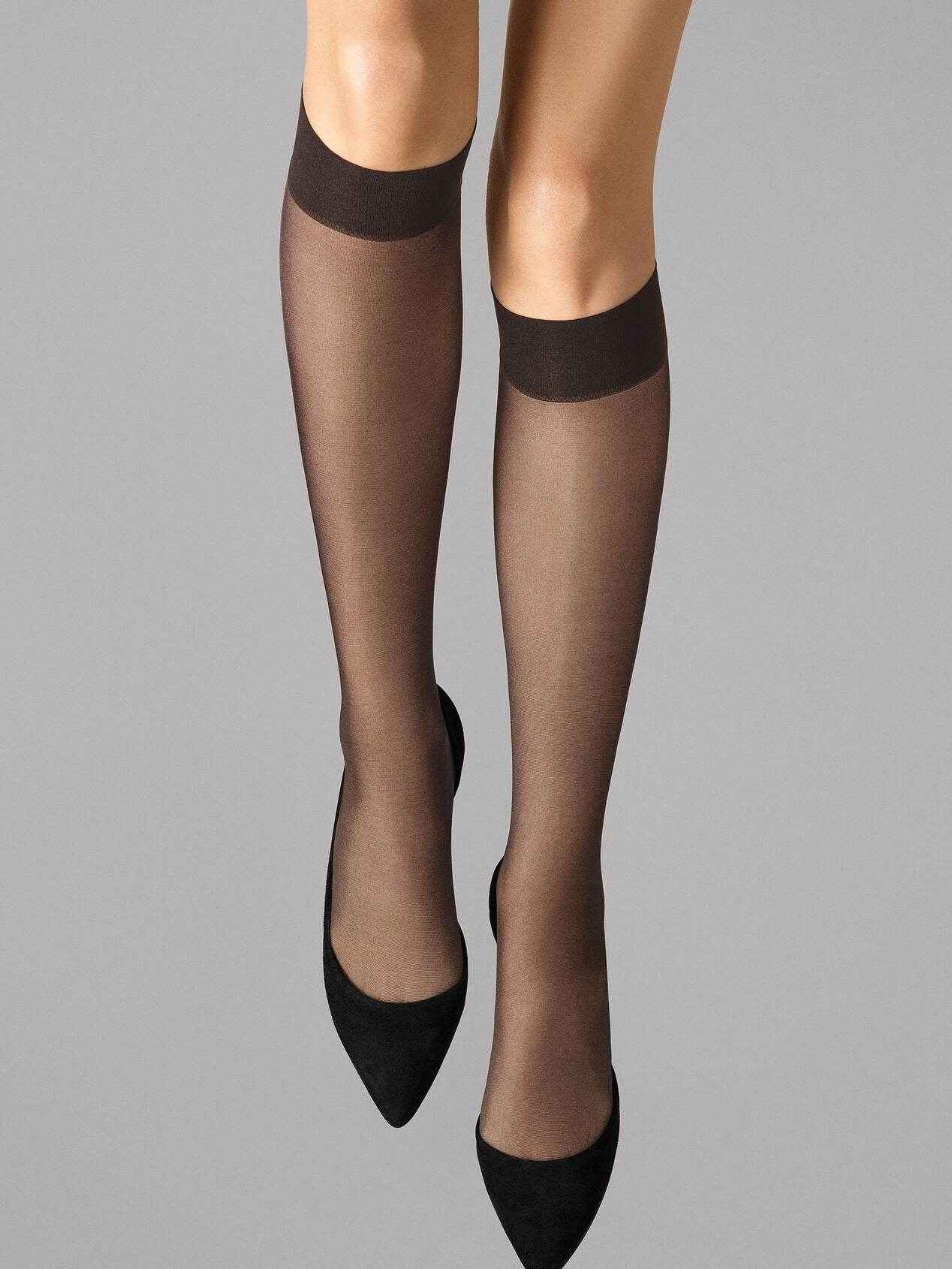 Wolford Satin Touch 20 kniekous - Elzinga Kousen