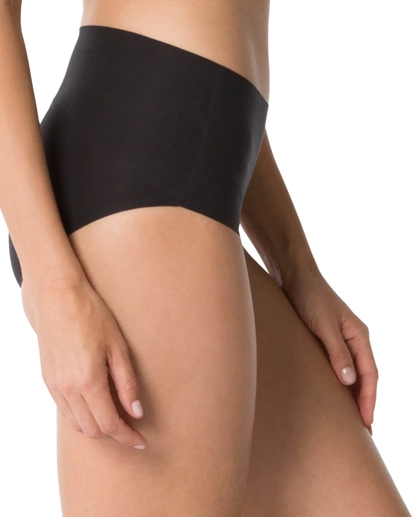 Spanx Undie-tectable Brief - Elzinga Kousen