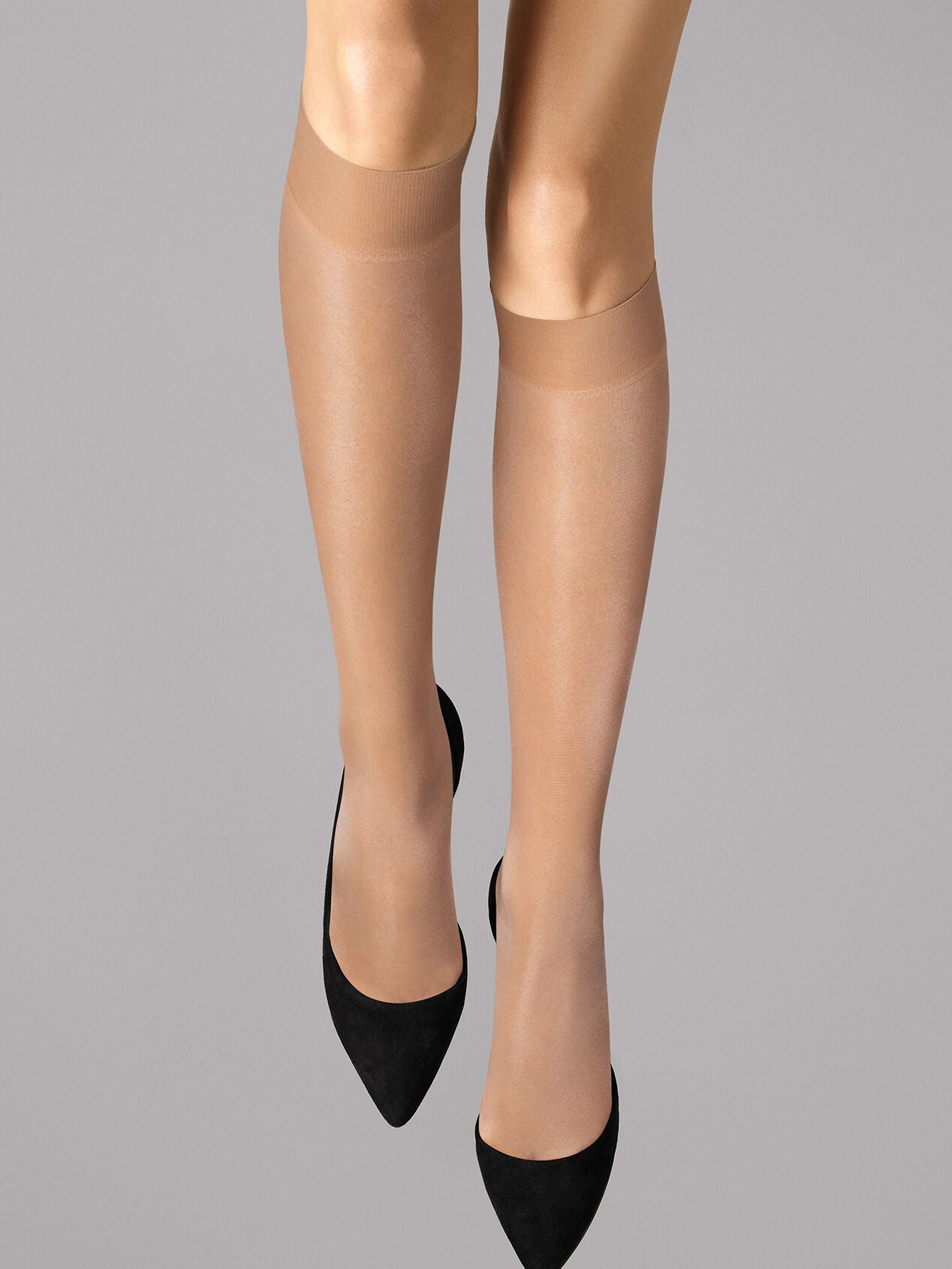 Wolford Satin Touch 20 kniekous